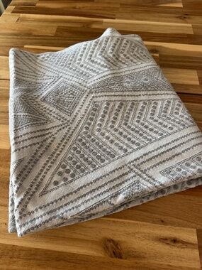 Pavo Gothom Steele woven wrap